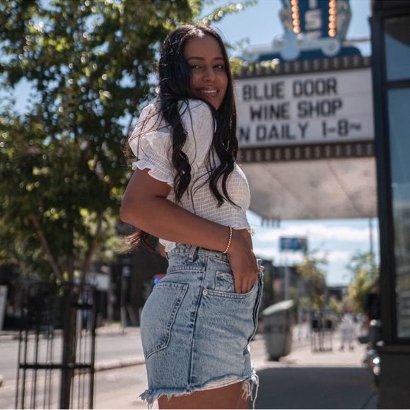 H&M Smocked Crop Top in White - Picture 3 of 5